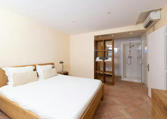 Bastide With Panoramic Views Of Saint-tropez 別荘