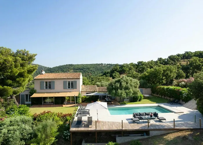 Bastide With Panoramic Views Of Saint-tropez *