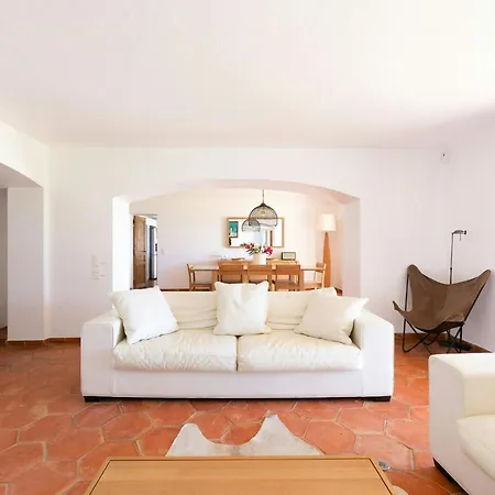 Bastide With Panoramic Views Of Saint-tropez *
