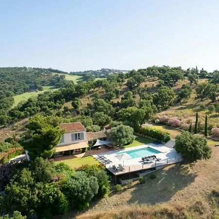 Bastide With Panoramic Views Of Saint-tropez *