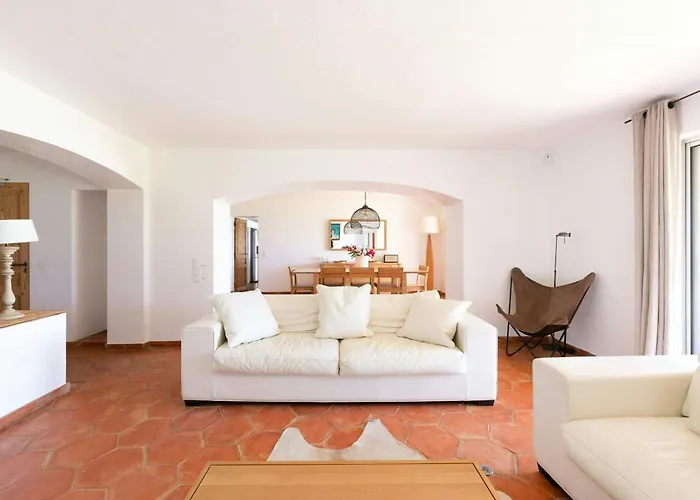 Bastide With Panoramic Views Of Saint-tropez *